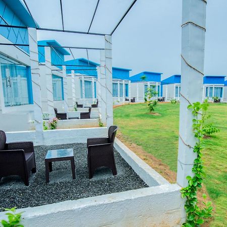 Seaborne Beach Resort Auroville Exterior photo