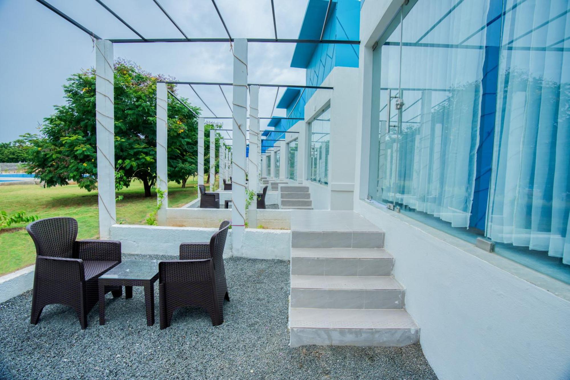 Seaborne Beach Resort Auroville Exterior photo