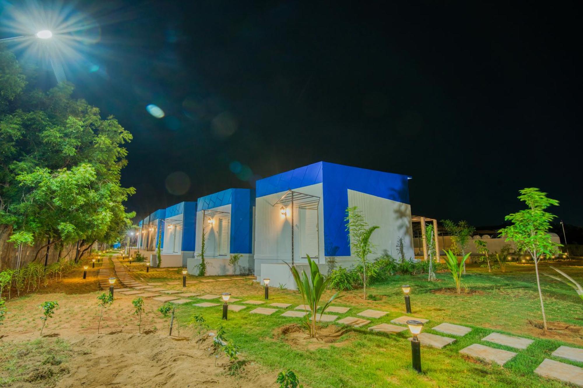 Seaborne Beach Resort Auroville Exterior photo
