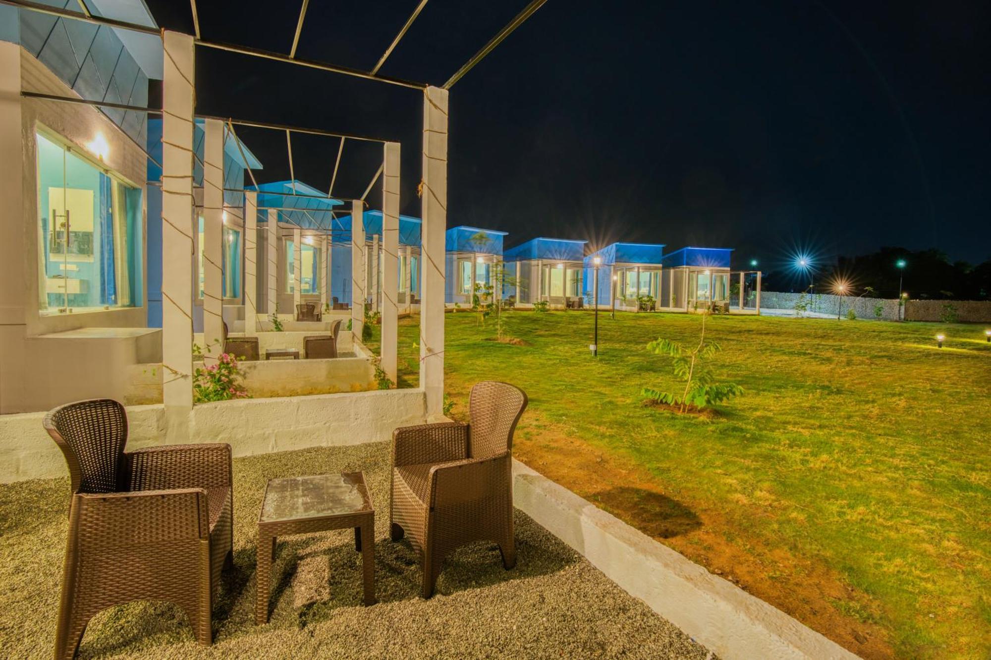 Seaborne Beach Resort Auroville Exterior photo