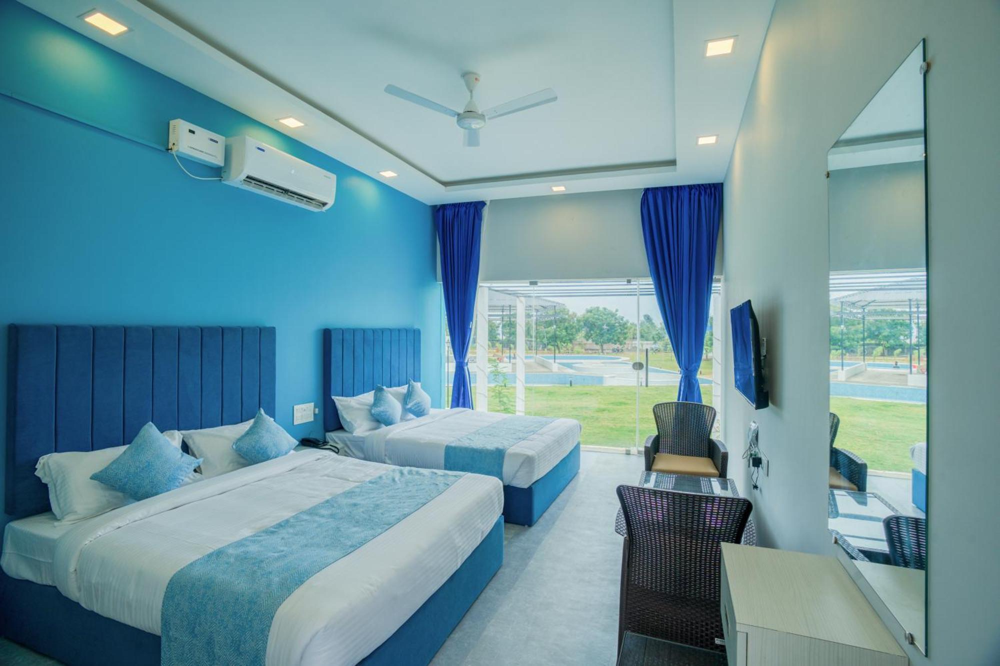 Seaborne Beach Resort Auroville Exterior photo
