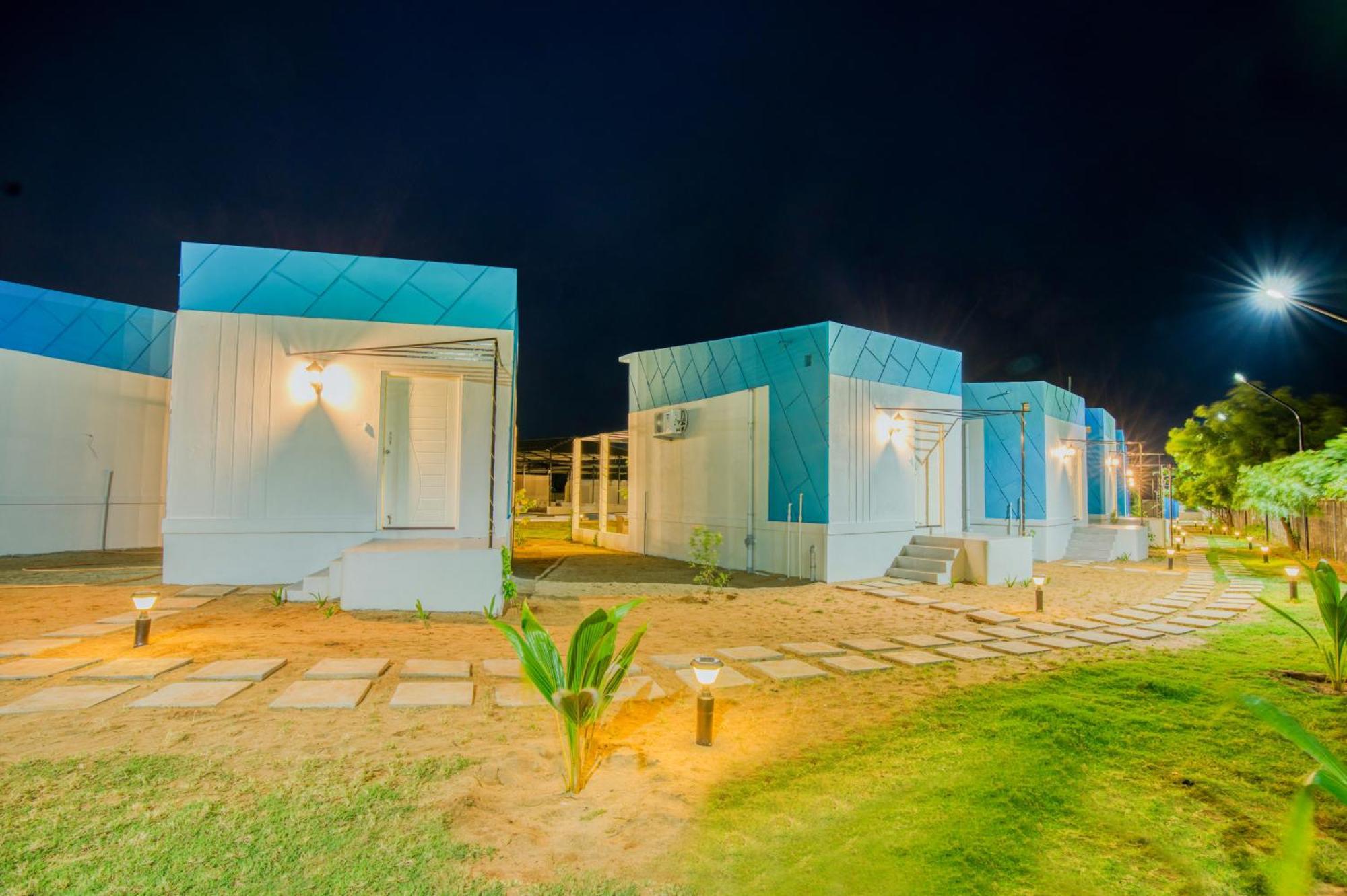 Seaborne Beach Resort Auroville Exterior photo